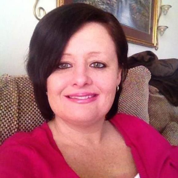 Meet your Posher, Sandra - Picture 1 of 1